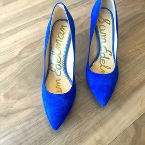 Sam Edelman Size 8 blue suede HAZEL POINTED TOE HEEL, worn once